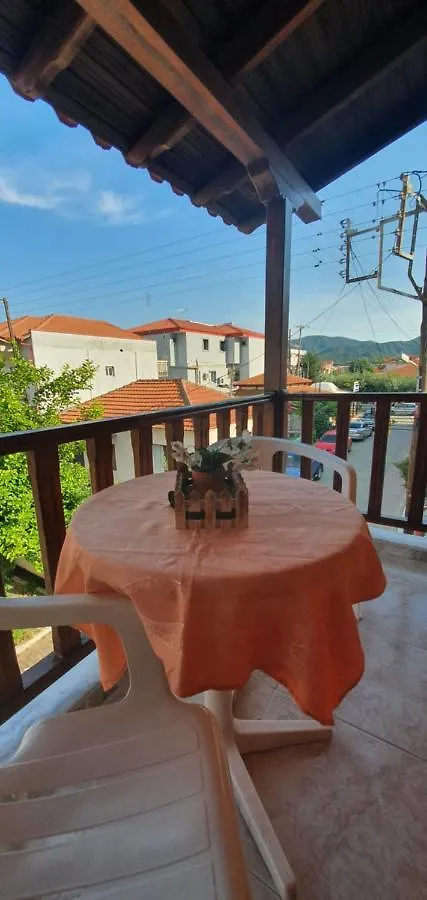 House Gavra Hotel Sarti